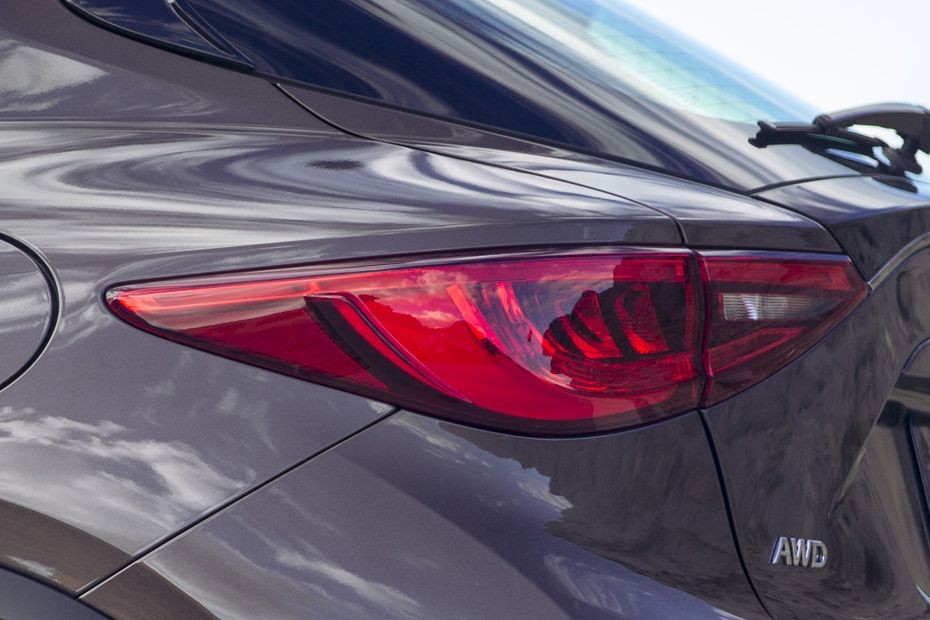 QX30 Tail light in UAE