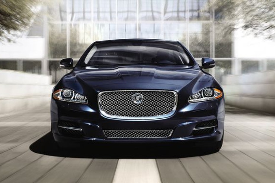 Full Front View of XJ Supersport LWB in UAE