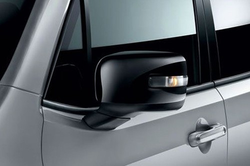 Jeep Renegade Drivers Side Mirror Front Angle