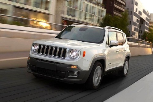 Jeep Renegade Front Angle High View