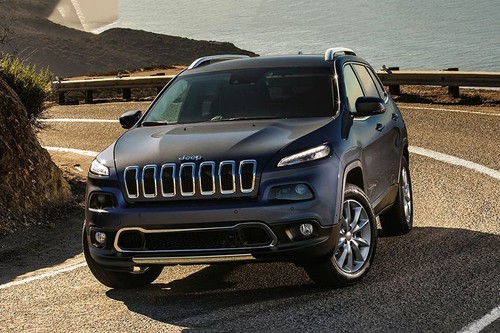 Jeep Cherokee (2022-2023) Front Angle High View