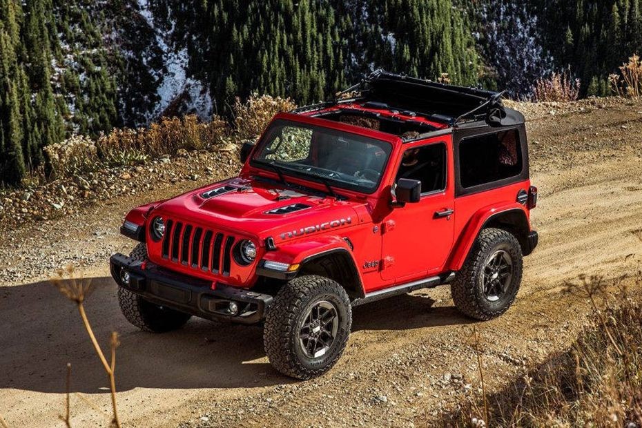 Jeep Wrangler Front Side View in UAE