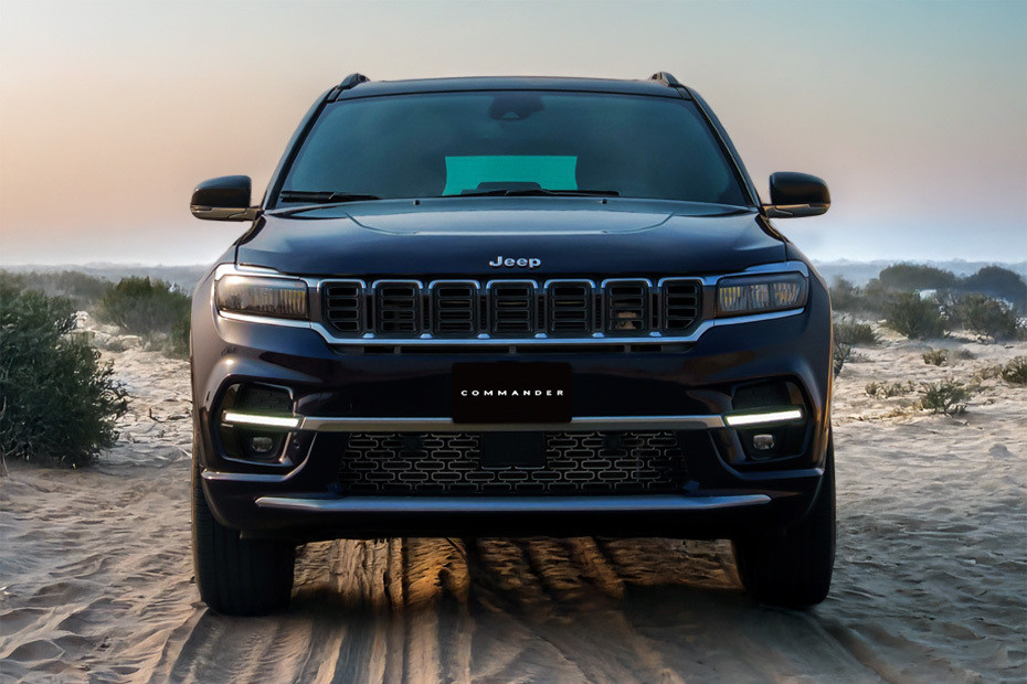 Full Front View of Commander in UAE