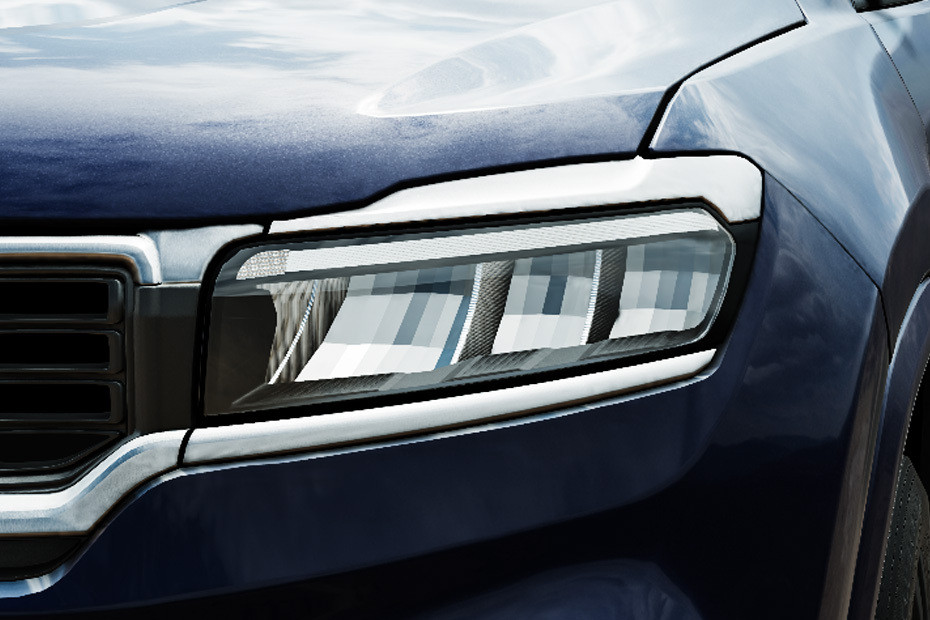 Commander Headlight in UAE