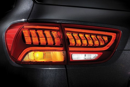 Sorento (2018-2023) Tail light