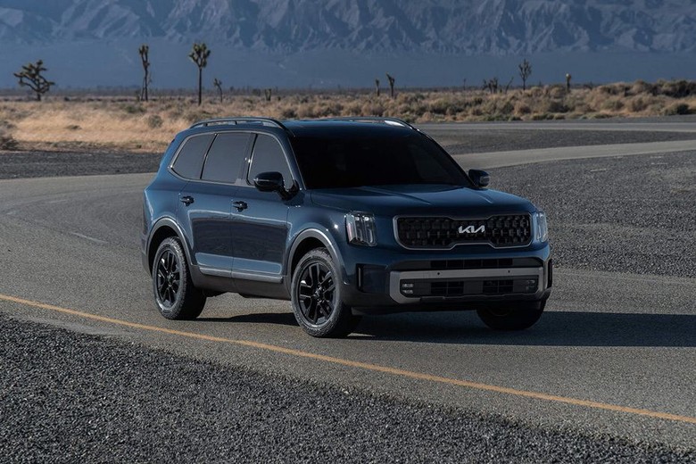 KIA Telluride Front Medium View