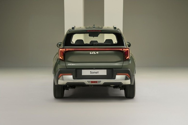 Full Rear View of KIA Sonet