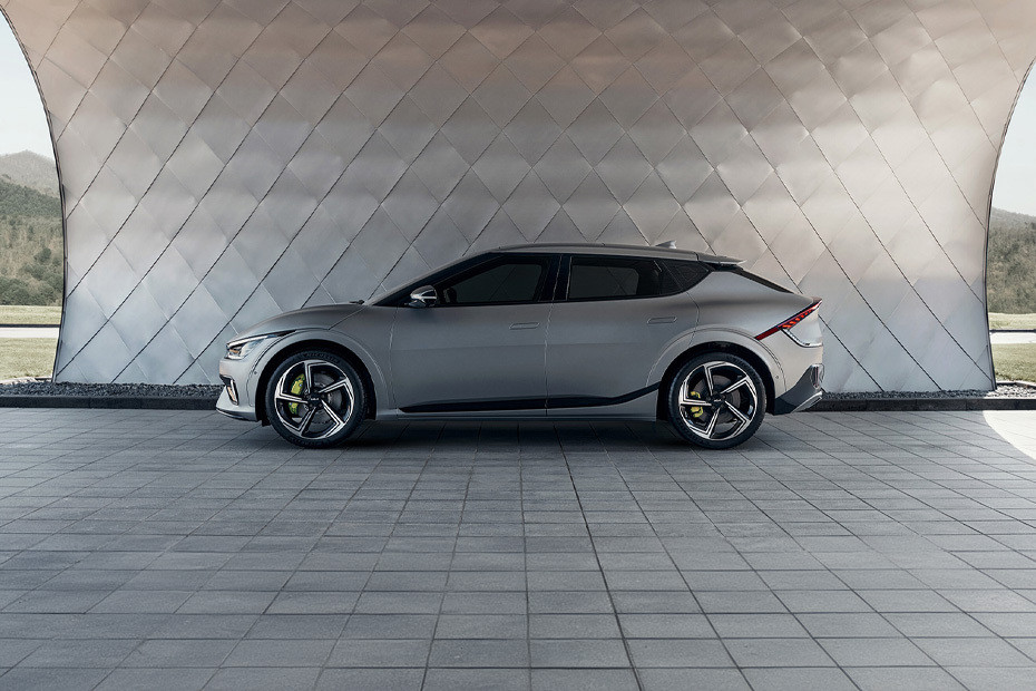 EV6 Side view EV6 Side view