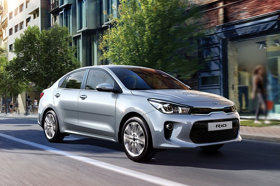 KIA Rio 4-Door Front Cross Side View in UAE