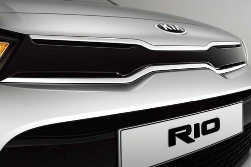 Rio 4-Door Grille View