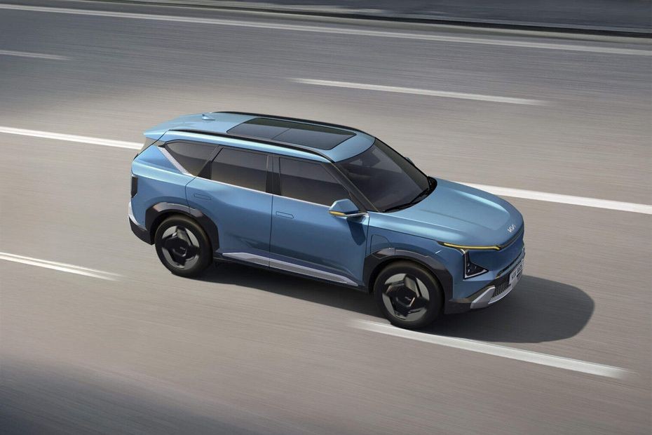 KIA EV5 Front Medium View in UAE