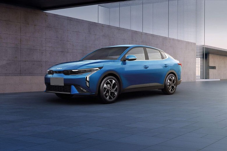 KIA K3 Front Medium View