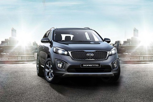 Sorento (2012-2018) Medium Angle Front View