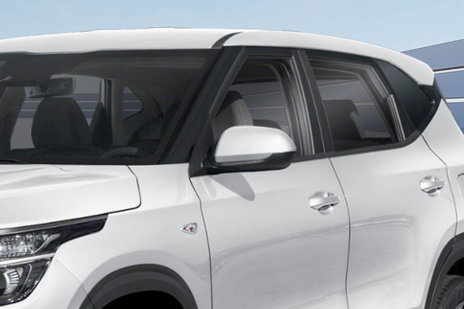 KIA Seltos 2026 Drivers Side Mirror Front Angle KIA Seltos 2026 Drivers Side Mirror Front Angle
