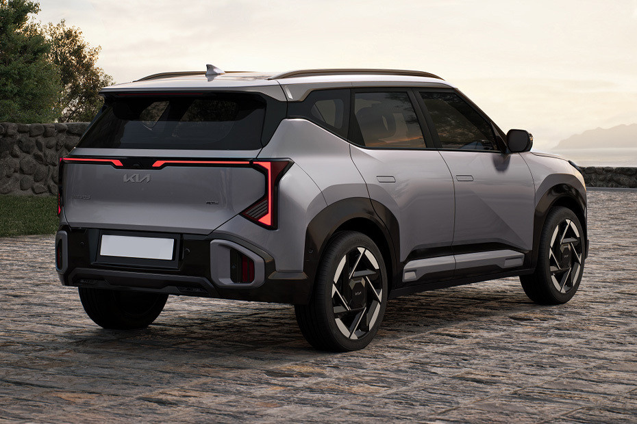 Seltos 2026 Rear angle view