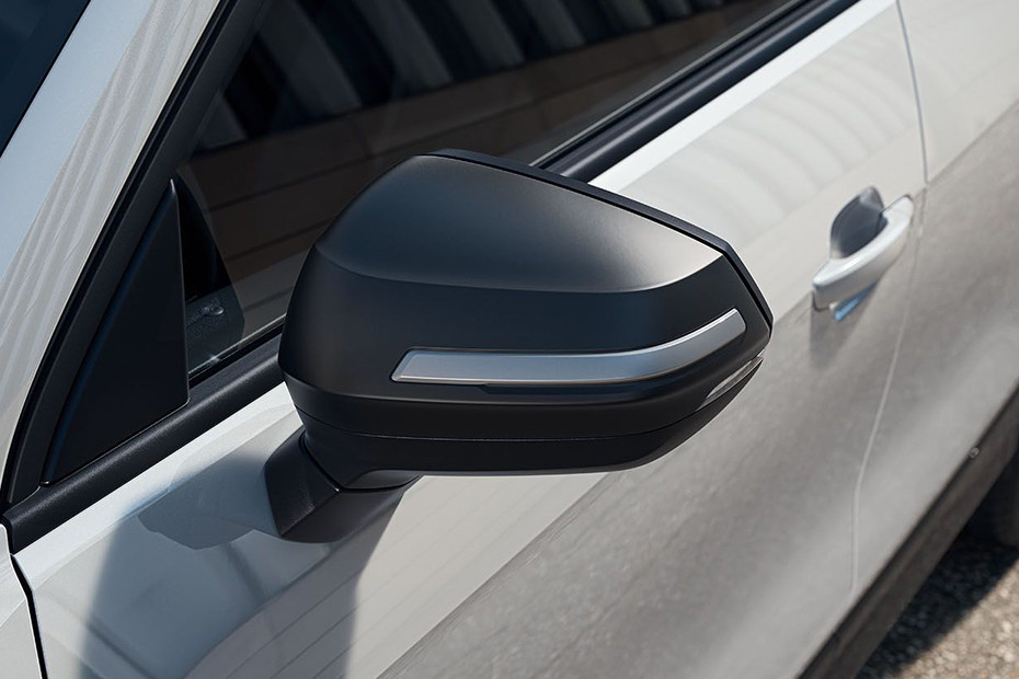 Audi Q2 Drivers Side Mirror Front Angle