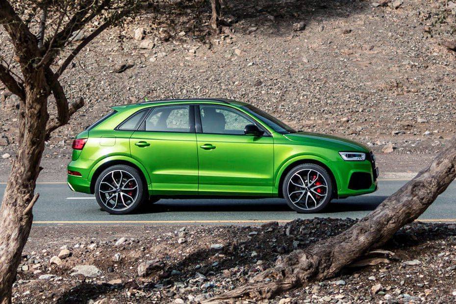 Audi RS Q3 (2017-2022) Drivers Sideview Audi RS Q3 (2017-2022) Drivers Sideview