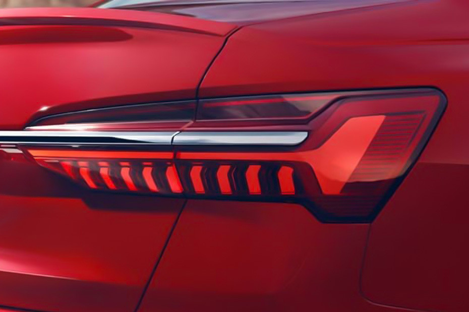 S6 Tail light in UAE