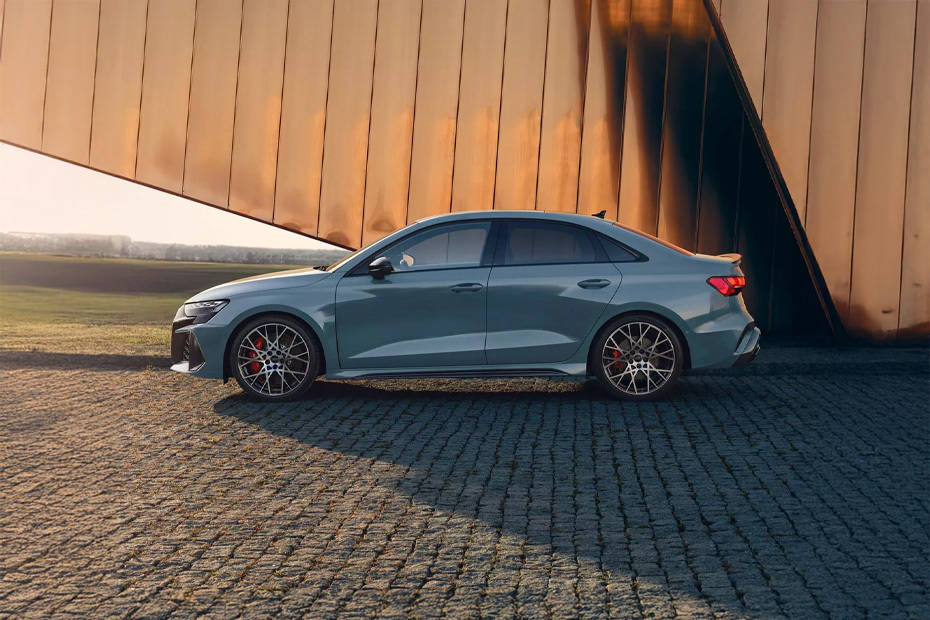 RS3 Side view RS3 Side view