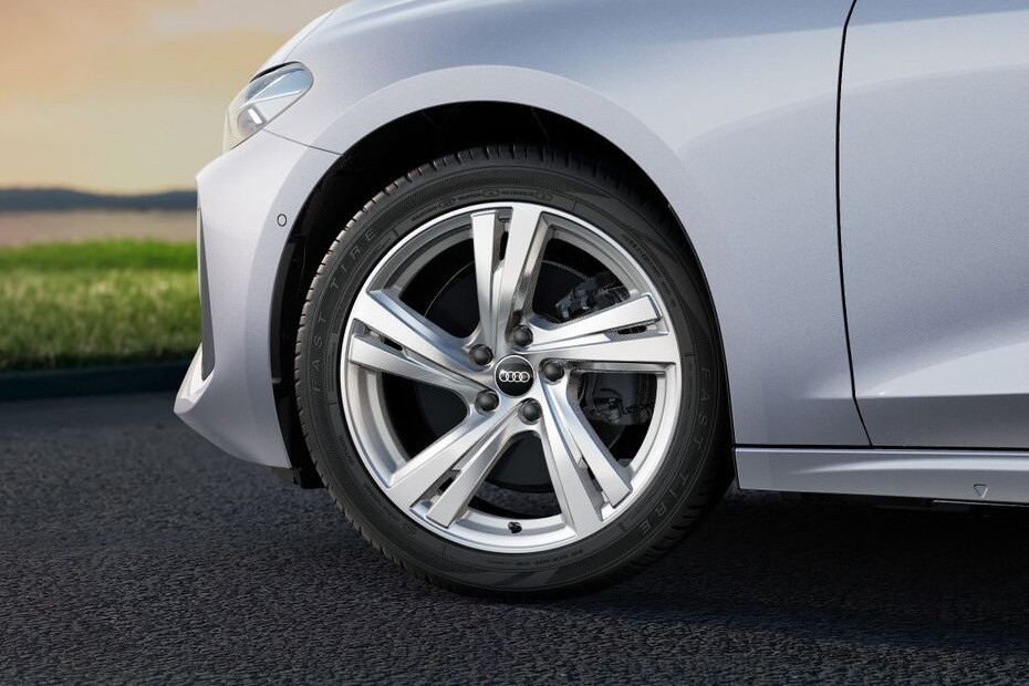 A5 Sedan Wheel in UAE