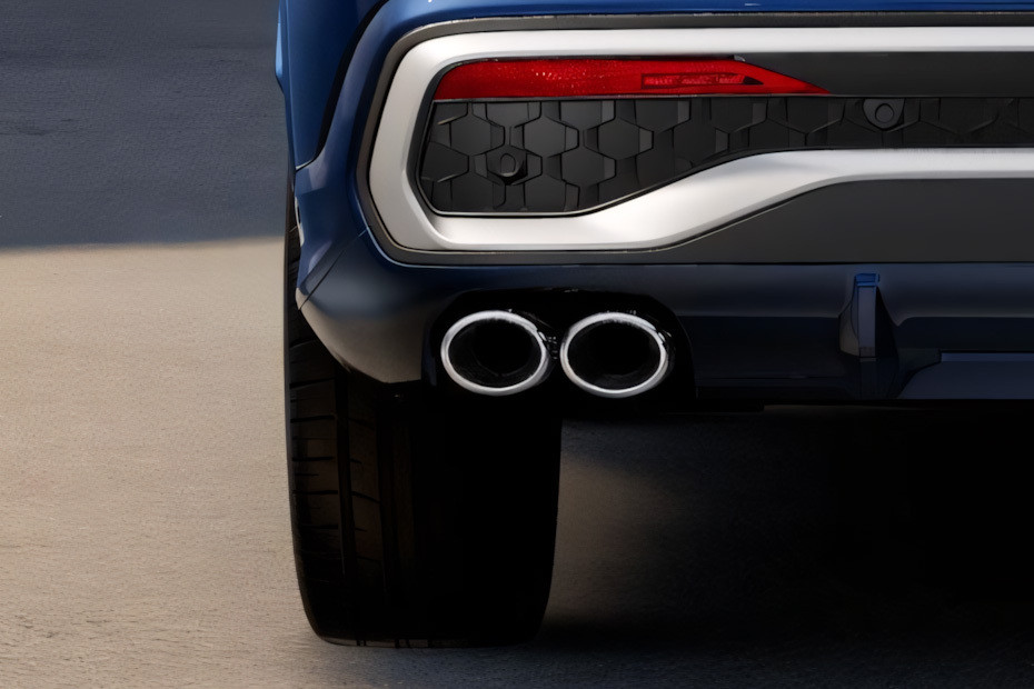 Exhaust Pipe of Audi SQ5 in UAE