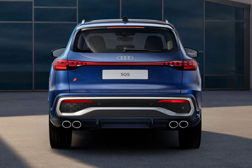 Full Rear View of Audi SQ5