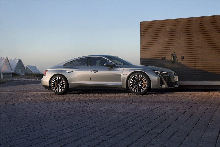 S E-Tron GT Medium Angle Front View in UAE