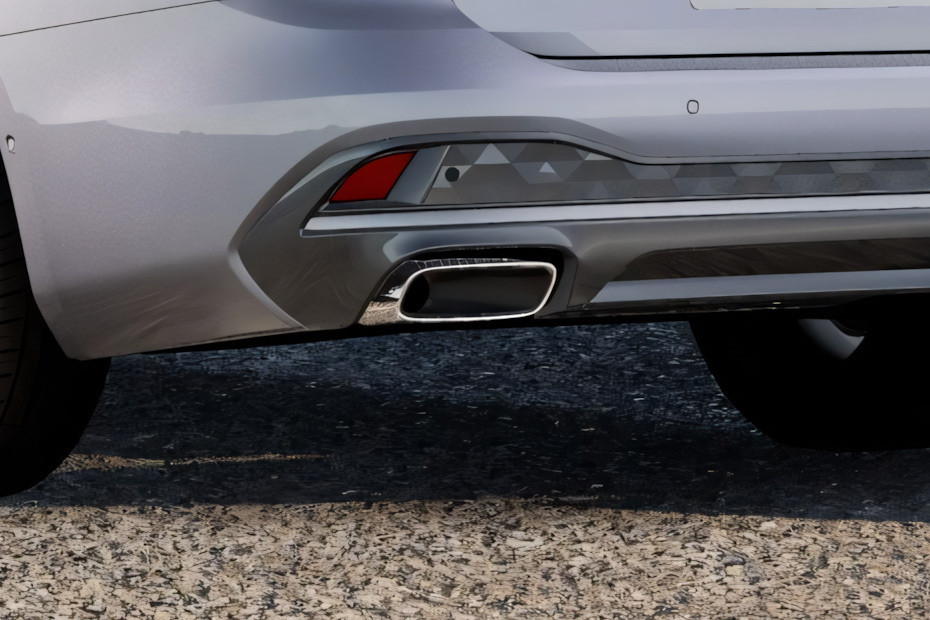 Exhaust Pipe of Audi A6 Avant in UAE