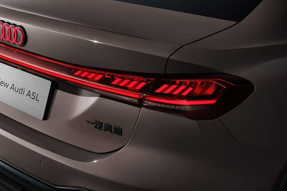 A5 L Tail light A5 L Tail light