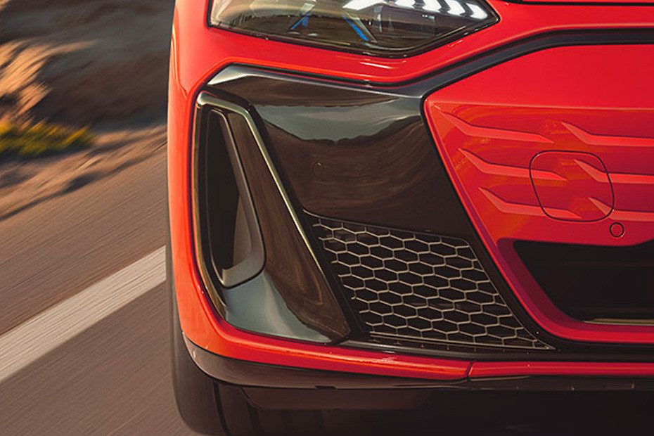 E-tron GT Front Fog Lamp in UAE