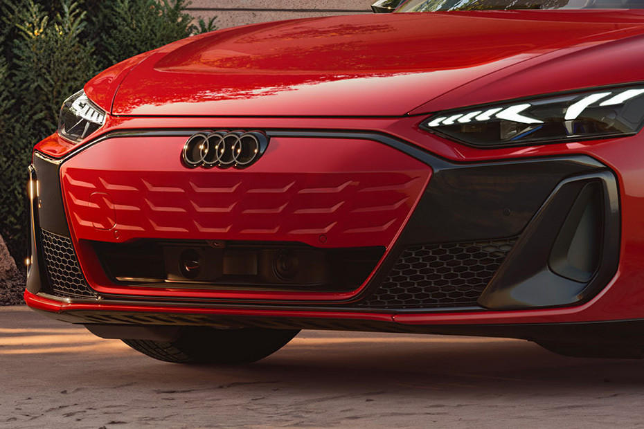 E-tron GT Grille View in UAE