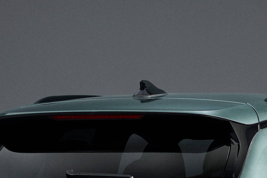 Q3 2026 Roof Antenna Q3 2026 Roof Antenna