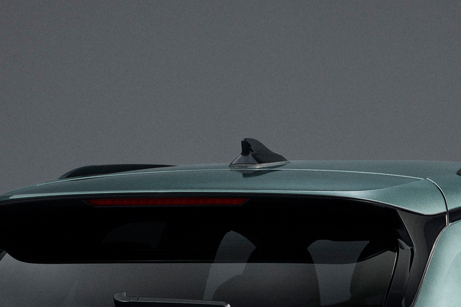 Q3 2026 Roof Antenna in UAE