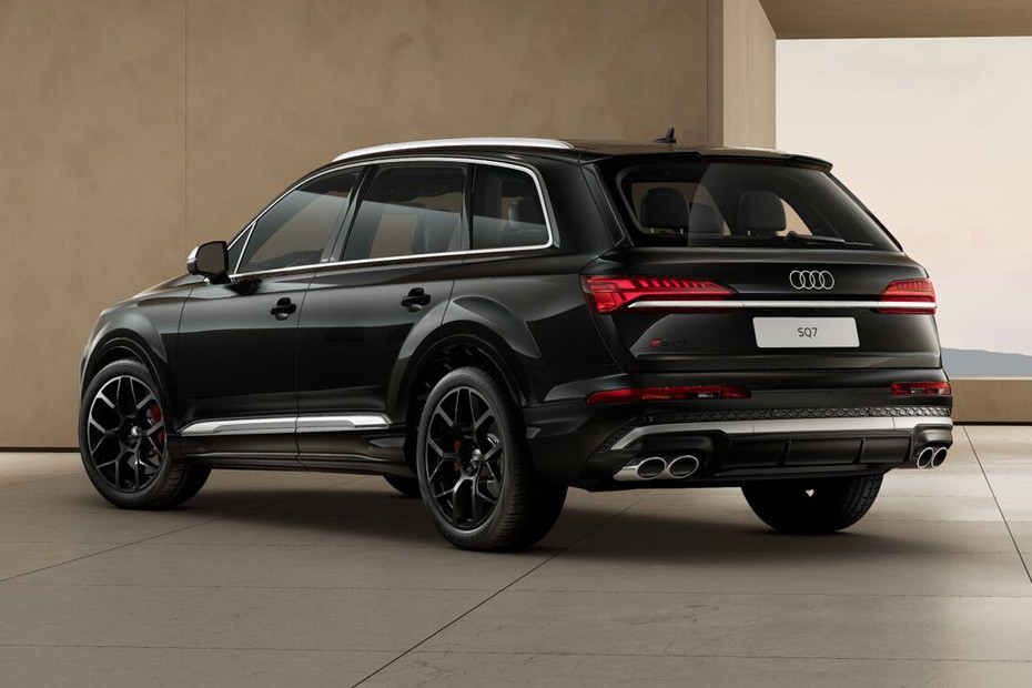 Rear Cross Side View of Audi SQ7 in UAE