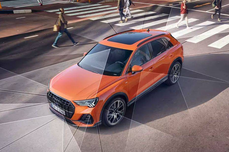 Audi Q3 2024 Colors in UAE Zigwheels