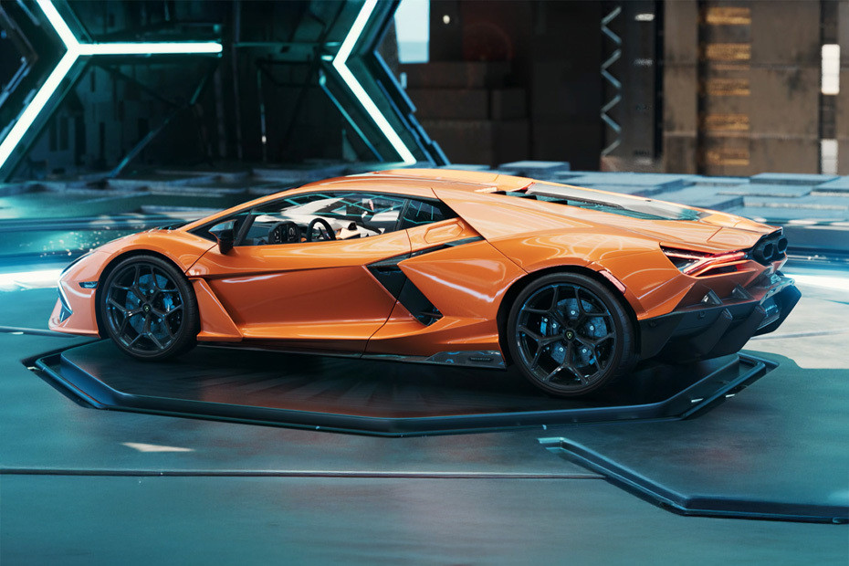 Rear Cross View of Lamborghini Revuelto in UAE