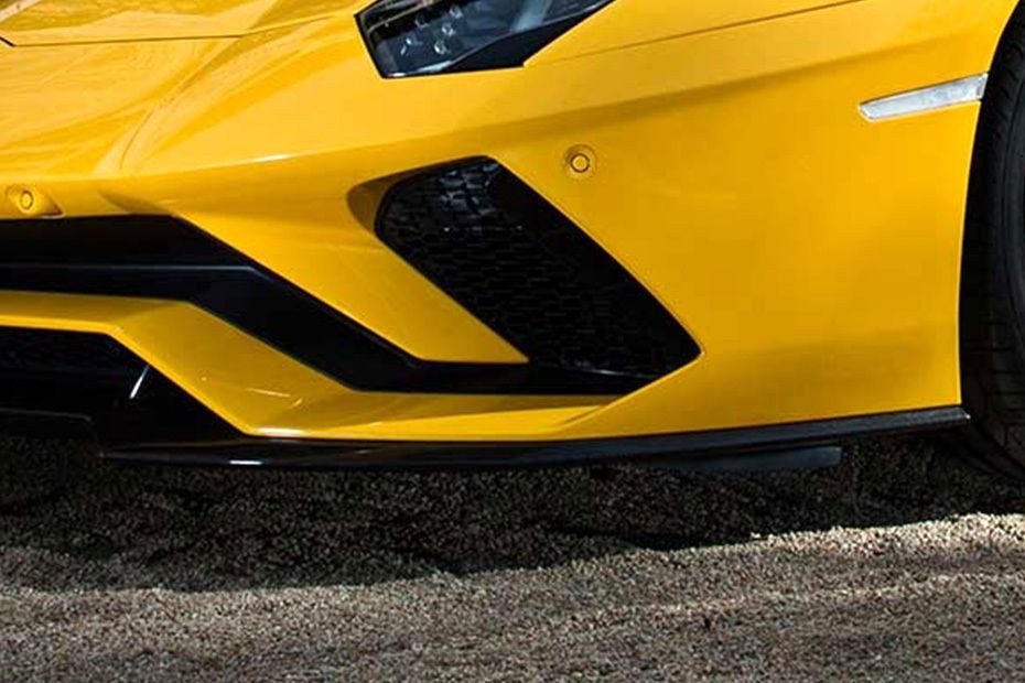 Aventador Front Fog Lamp in UAE