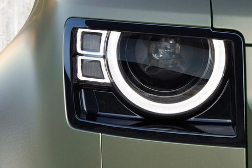 DEFENDER 90 Headlight