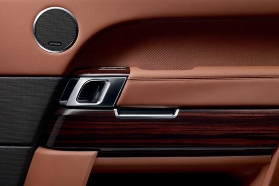 Range Rover Long WheelBase Wheel in UAE