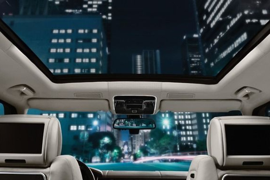 Range Rover Long WheelBase Wheel in UAE