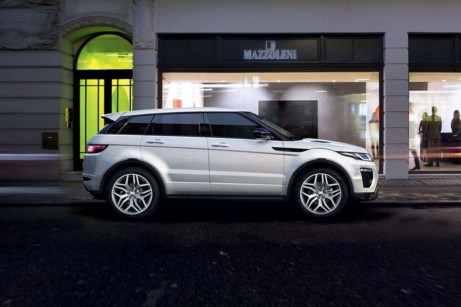 Land Rover Range Rover Evoque 5 Door Drivers Sideview in UAE
