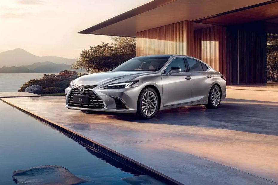 Lexus ES 2026 UAE