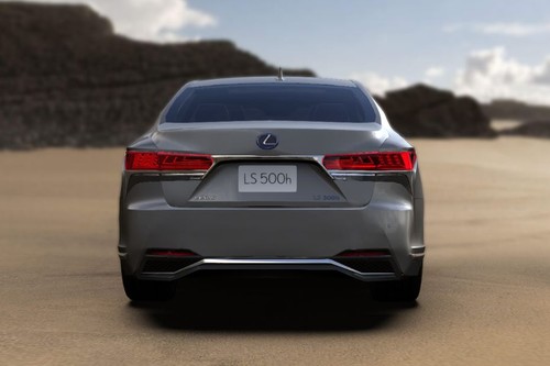 Full Rear View of Lexus LS