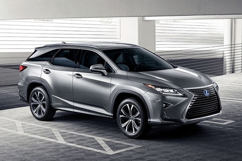 Lexus RX L Front Medium View