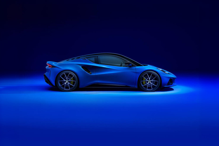 EMIRA Medium Angle Front View in UAE