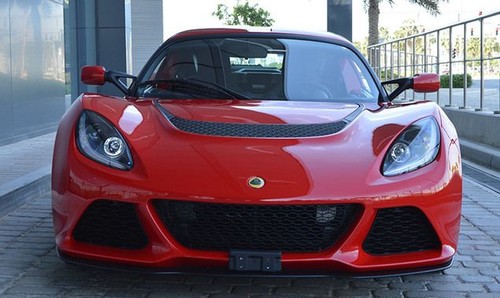Full Front View of Exige S