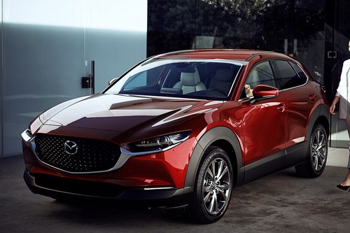 Mazda CX-30 Front Medium View