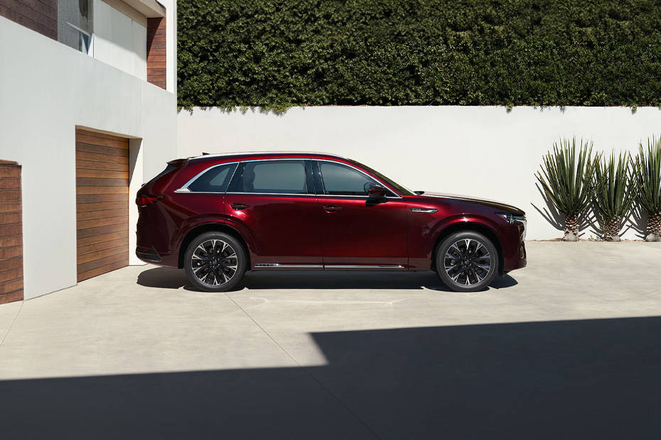 CX-90 Medium Angle Front View CX-90 Medium Angle Front View