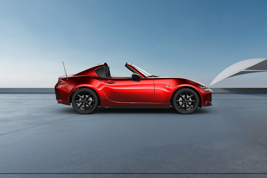 MX-5 Medium Angle Front View in UAE