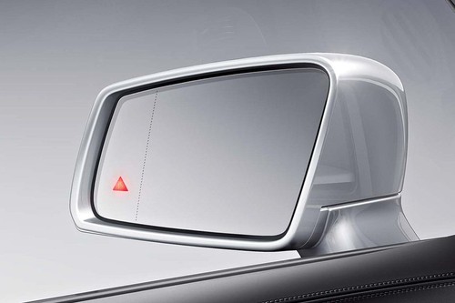 Mercedes-Benz CLS-Class Coupe Drivers Side Mirror Rear Angle